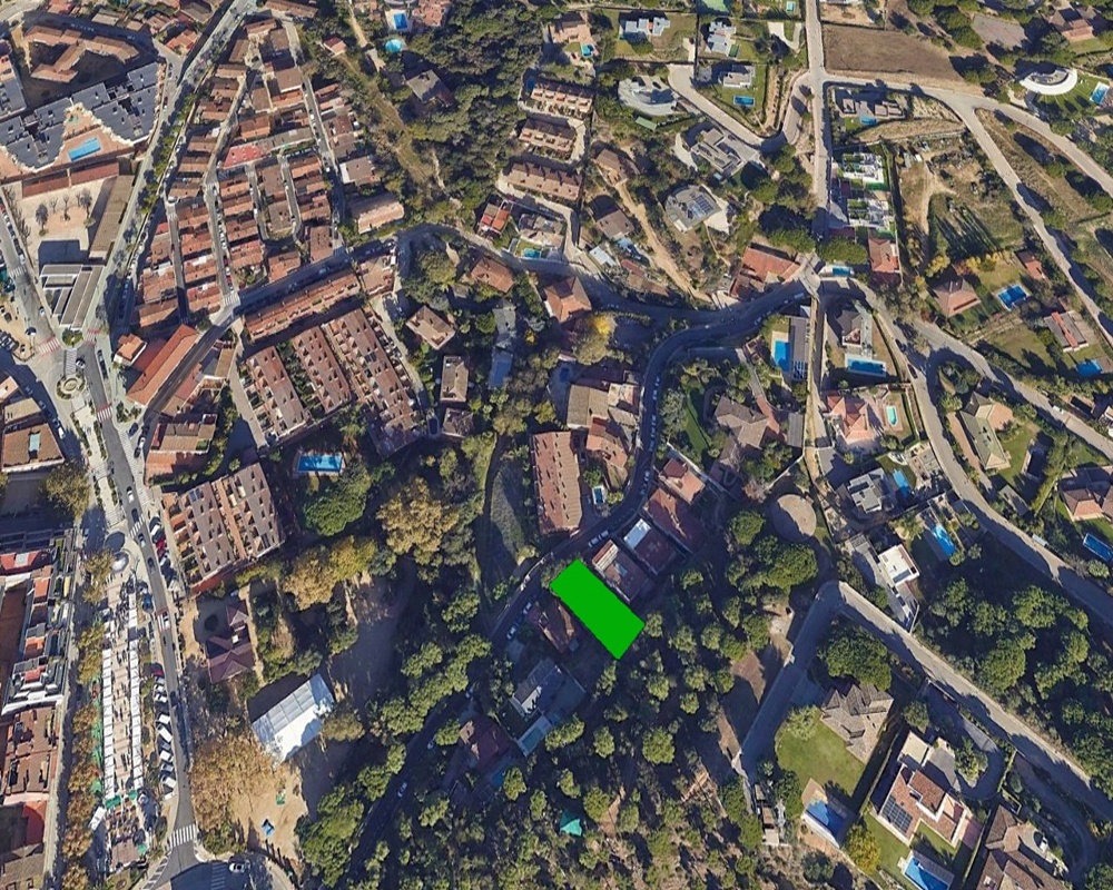 Suelo urbano consolidado en C/ Baixada de la Glorieta  - Sant Andreu de Llavaneras -