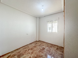 Piso en Orihuela 12