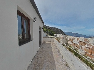 ERMITA 37