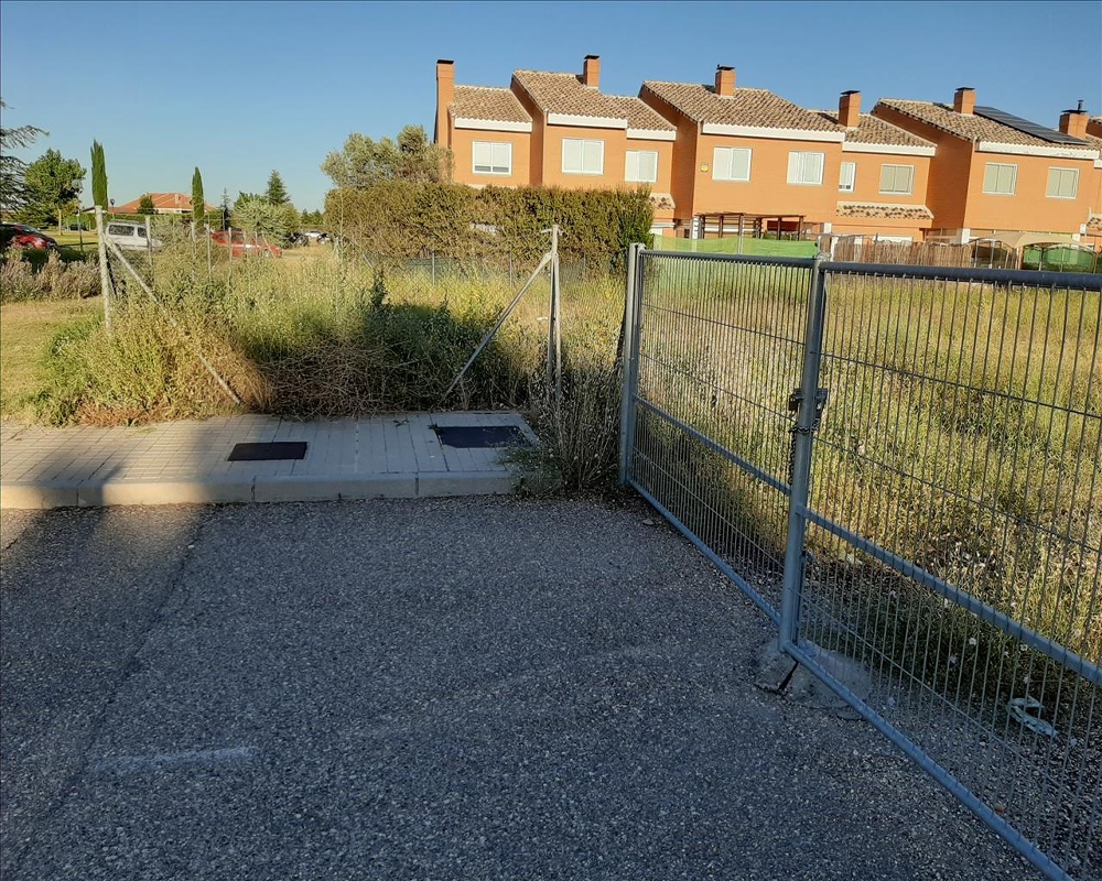 CAMPO DE GOLF S/N- PARCELA