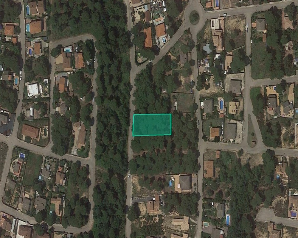 Suelo urbano consolidado en C/ Riu Segre - Vidreres - Girona