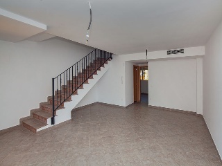 Vivienda adosada en Ctra del Convent 2