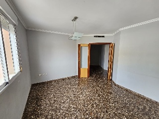 Piso en C/ Pintor Rafael Cardells - Meliana - Valencia 2