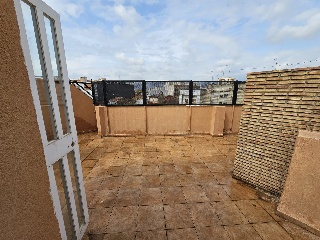 Piso en C/ Pintor Rafael Cardells - Meliana - Valencia 16