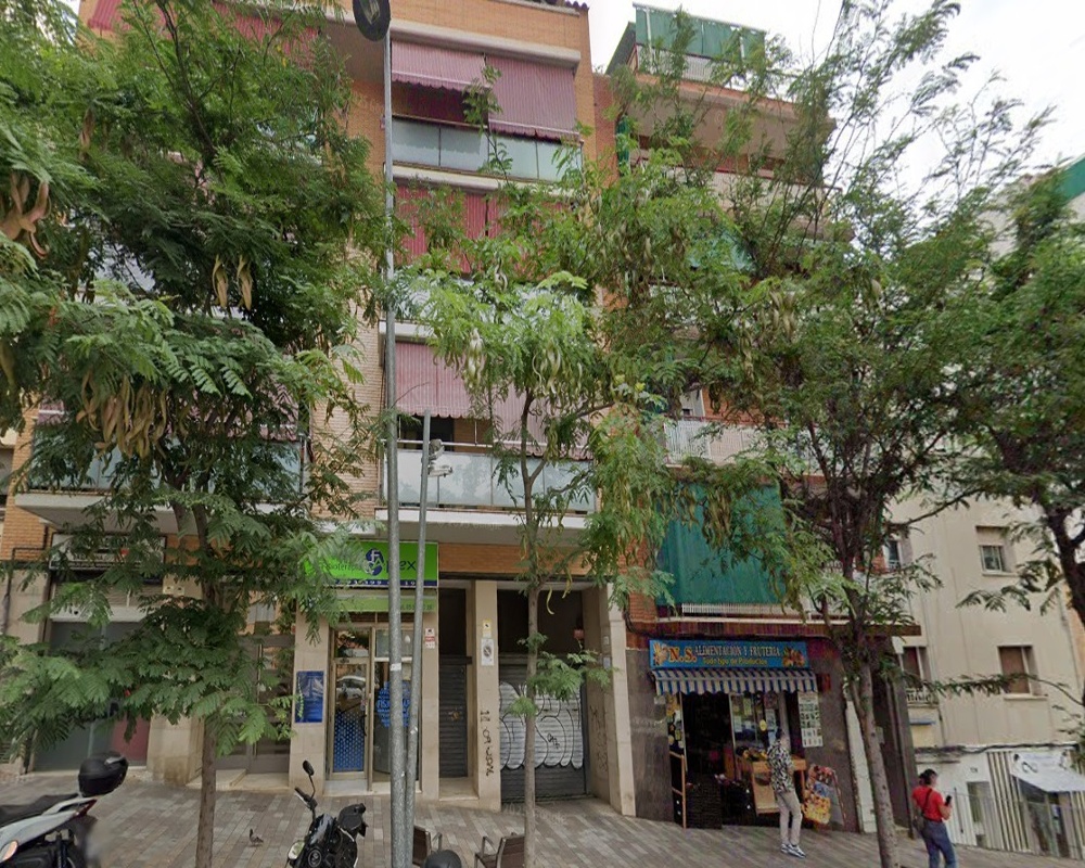 Piso en C/ Juan Valera - Badalona -