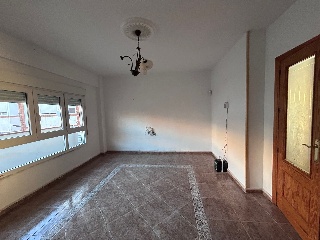 Piso en C/ Obispo Roque Carpena 8