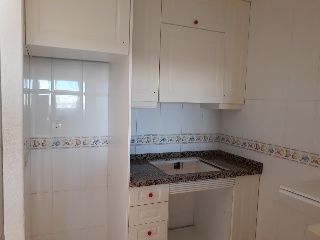 Piso en C/ Helena - Torrevieja - Alicante 4