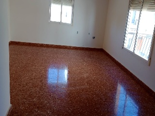 Inmueble situado en Requena 4