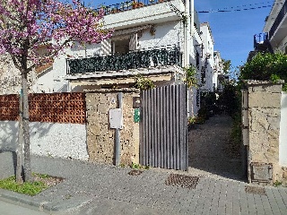 Piso en venta en Castelldefels de 61  m²
