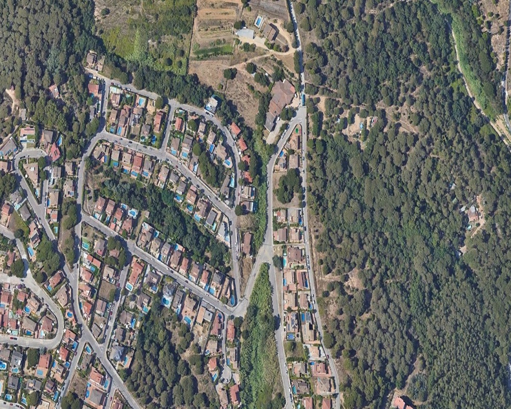 Suelo urbano consolidado en C/ Alzina - Blanes - Girona