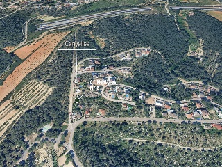 Suelo urbano no consolidado en C/ Montgros - Canyelles - Barcelona 4