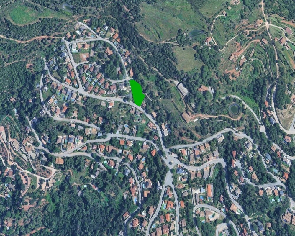 Suelo urbano consolidado en C/ Tortora - L´Ametlla del Vallès - Barcelona