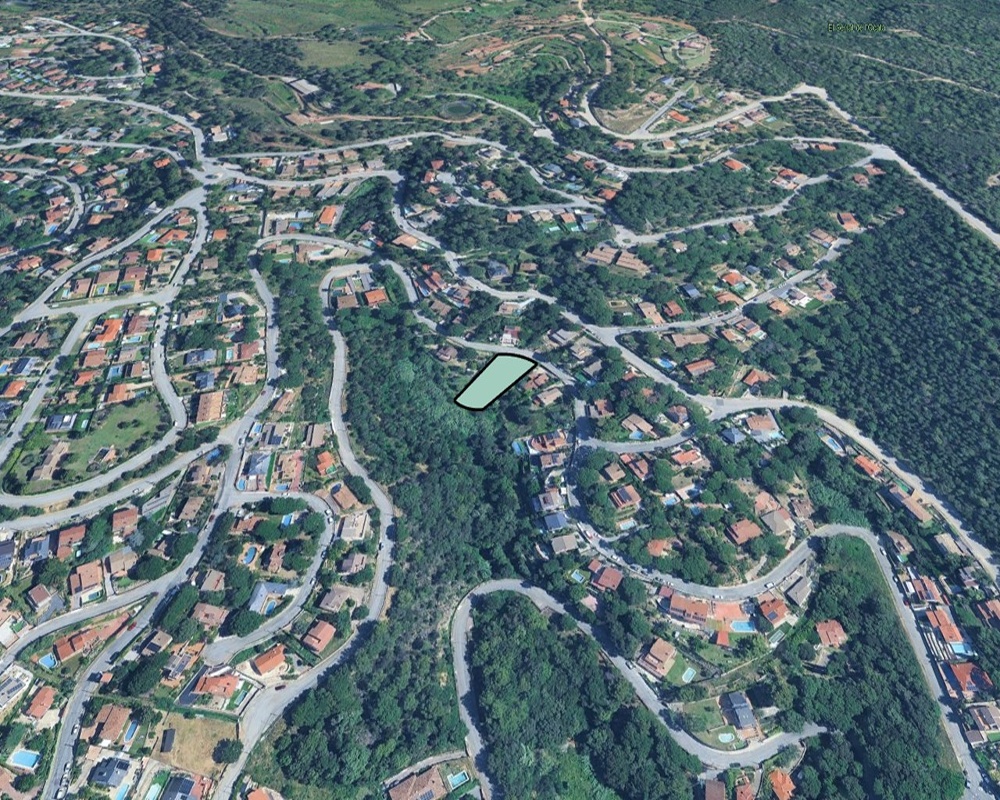 Suelo urbano consolidado en C/ Amadeu Vives, L´Ametlla del Vallès  (Barcelona)