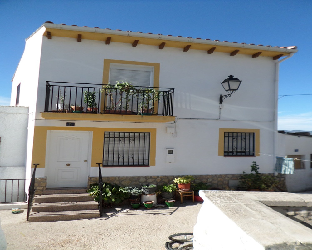 Casa adosada en C/ Las Charcas, Orcera (Jaén)