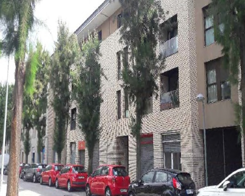 Piso y garaje en / Barcelonés (Bo. Fontsanta), Cornellà de Llobregat (Barcelona)