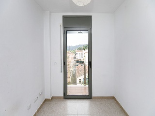 Pisos en Ctra de Les Tries - Olot - Girona 9