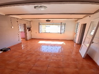 Piso en Av Nicaragua, Olot (Girona) 4