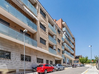 Piso en C/ Montserrat Roig 5