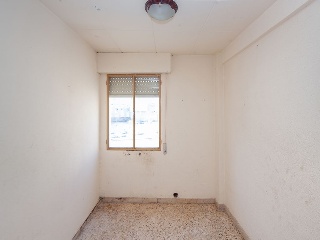 Piso en Av de Ramón y Cajal 16