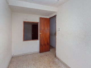 Piso en Av de Ramón y Cajal 17
