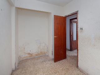 Piso en Av de Ramón y Cajal 19