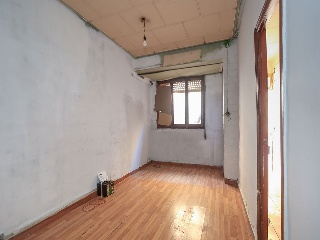 Piso en C/ Goya en Sabadell (Barcelona) 3