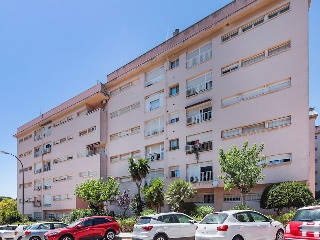 Piso en Av Lleo 4