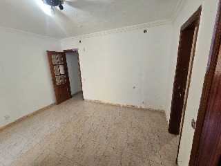 Piso en C/ Pirineus, Santa Coloma de Gramenet (Barcelona) 3