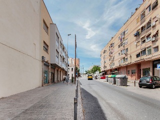 Piso en Ctra Santa Coloma - Badalona - Barcelona 10