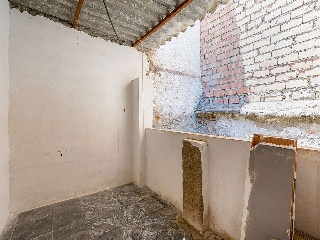 Casa en C/ Samaniego, Santa Fe (Granada) 31