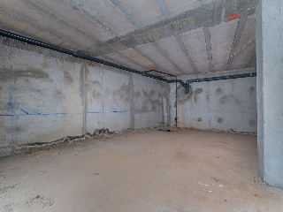 17076-0001 32