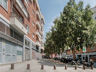 Piso en C/ de Magalhaes 30