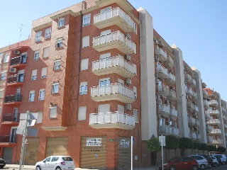 Piso con garaje en C/ Dolores Ibarruri 7