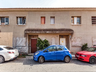 Casas adosada en construcción detenida en C/ Pont - Reus - 41