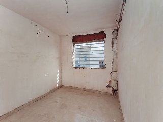 Casas adosada en construcción detenida en C/ Pont - Reus - 47