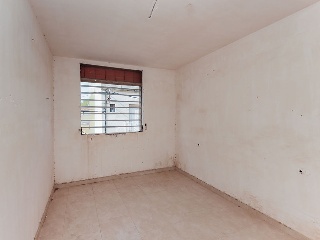 Casas adosada en construcción detenida en C/ Pont - Reus - 49