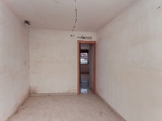 Casas adosada en construcción detenida en C/ Pont - Reus - 50