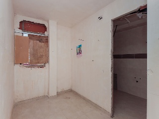 Casas adosada en construcción detenida en C/ Pont - Reus - 57
