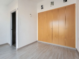 Piso y garaje en C/ Homer - Sabadell - Barcelona 8