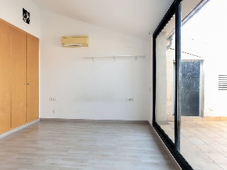 Piso y garaje en C/ Homer - Sabadell - Barcelona 9