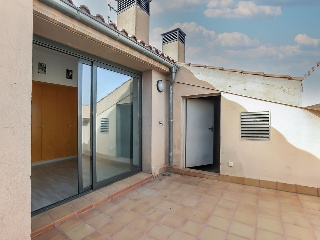 Piso y garaje en C/ Homer - Sabadell - Barcelona 16