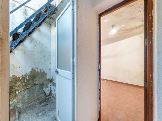 Vivienda en C/ Motamid, Córdoba 17
