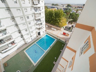 Piso en C/ Colonia Santa Isabel 21