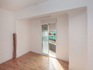 Piso en C/ Godofredo Ros - Valencia - 37