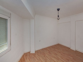 Piso en C/ Godofredo Ros - Valencia - 44