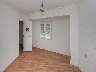 Piso en C/ Godofredo Ros - Valencia - 45