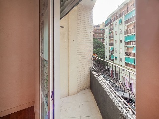 Piso en C/ Godofredo Ros - Valencia - 47