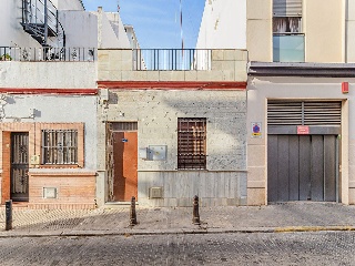 Vivienda en C/ Valeriano Bécquer - Sevilla - 16
