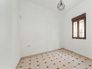 Vivienda en C/ Valeriano Bécquer - Sevilla - 18