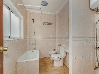 Vivienda en C/ Valeriano Bécquer - Sevilla - 30